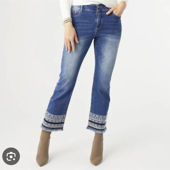 DRIFTWOOD Denim - DRIFTWOOD Blue Cropped Jeans with Embroidered Hem Size 31